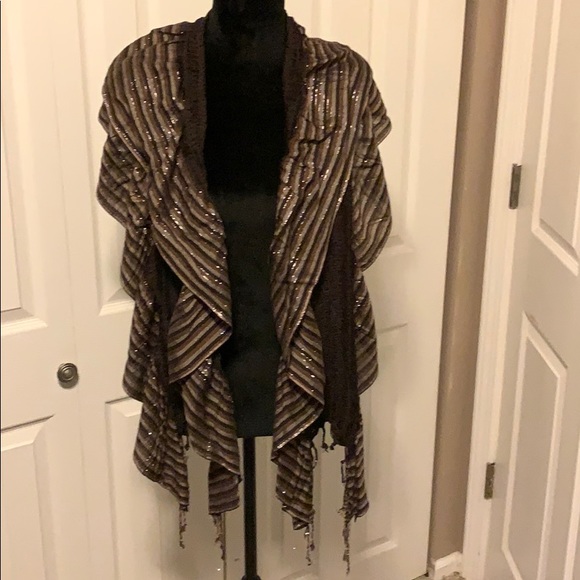 Cejon Chocolate Ruffle Scarf - Picture 3 of 8